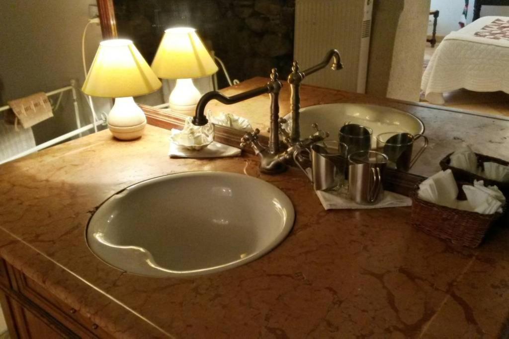 Domaine De Lara Bed & Breakfast Barcelonnette Ngoại thất bức ảnh