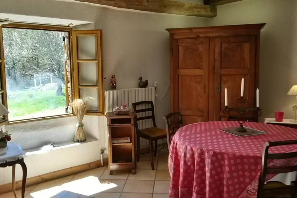 Domaine De Lara Bed & Breakfast Barcelonnette Ngoại thất bức ảnh