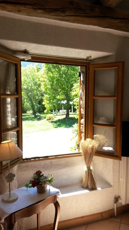 Domaine De Lara Bed & Breakfast Barcelonnette Ngoại thất bức ảnh